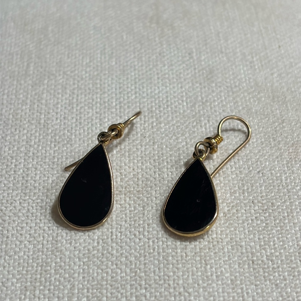 ❤️FINAL❤️Excellent condition vintage Laurel Burch black earrings
